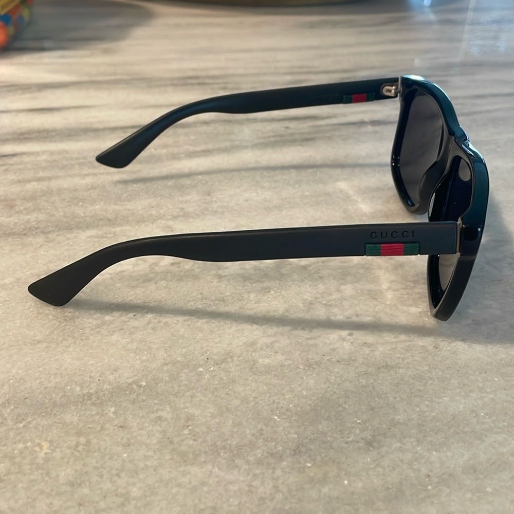 Gucci sunglasses unisex